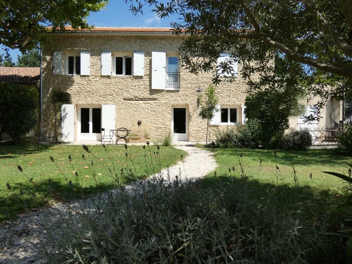 Mas Seraphin L'Isle-sur-la-Sorgue Exterior photo